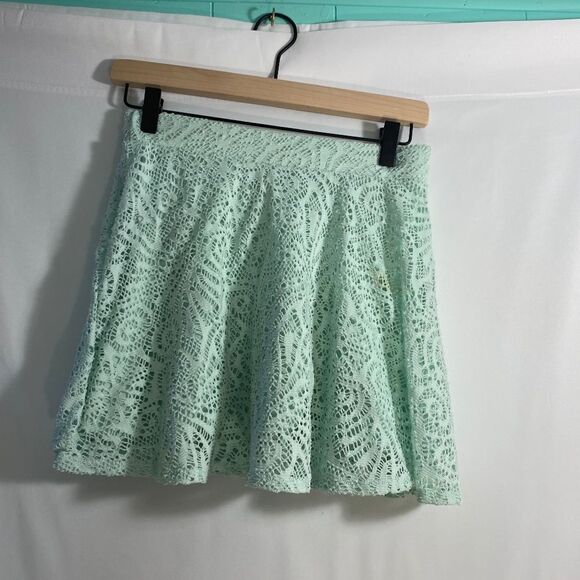 Aeropostale Mint Green Lace Skater Skirt Size small - Picture 2 of 5